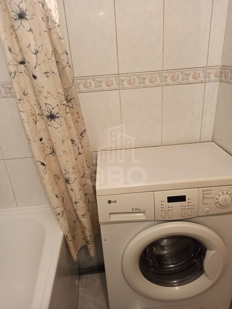 однокомнатная квартира в Санкт-Петербурге по адресу: Дмитрия Устинова ул., 8