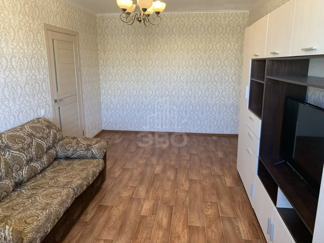 двухкомнатная квартира в Санкт-Петербурге по адресу: Федора Абрамова ул., 8, к 1