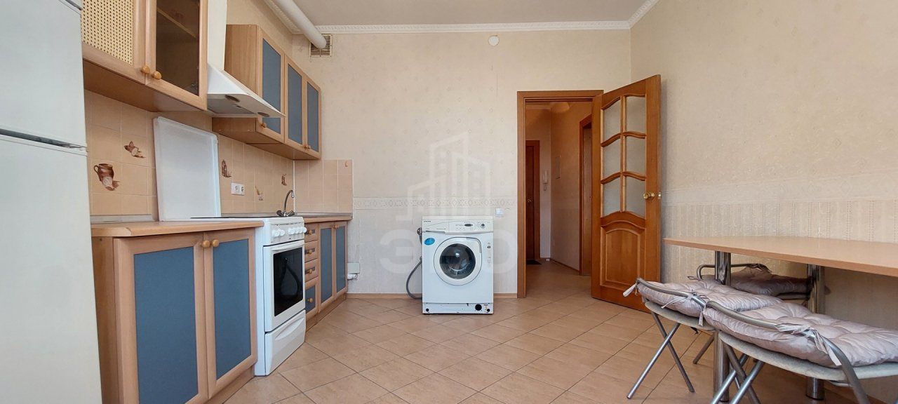 однокомнатная квартира в Санкт-Петербурге по адресу: Кораблестроителей ул., 32, к 1