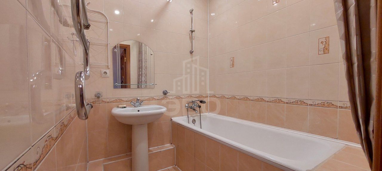 однокомнатная квартира в Санкт-Петербурге по адресу: Кораблестроителей ул., 32, к 1