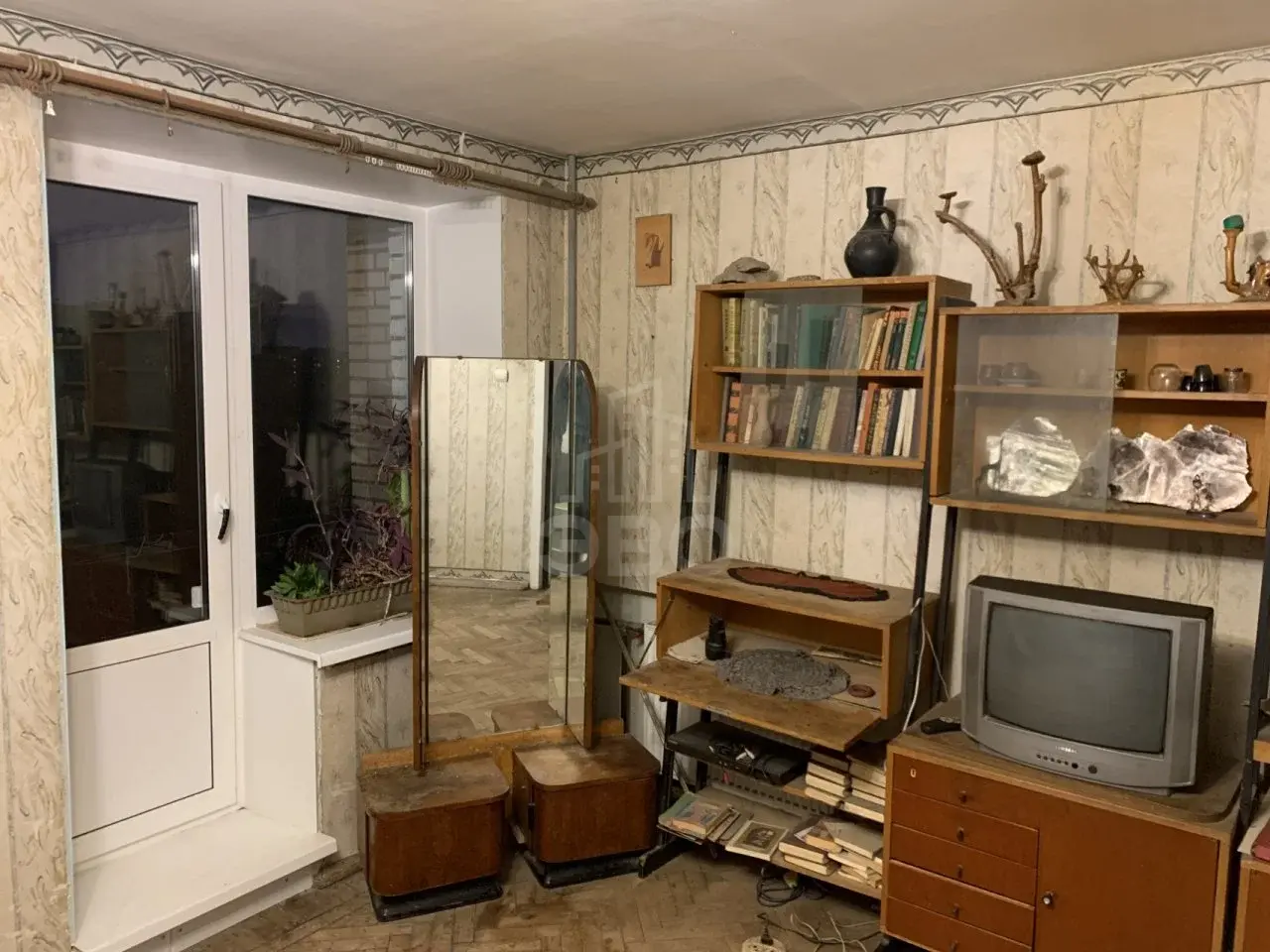 двухкомнатная квартира в Санкт-Петербурге по адресу: Тореза проспект, 38, к 4