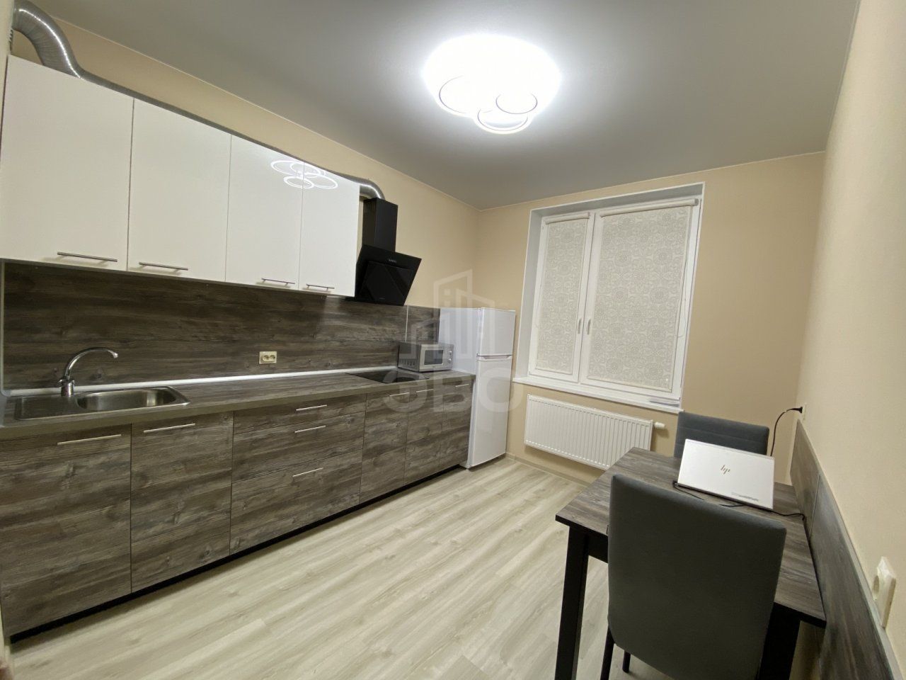 однокомнатная квартира в Санкт-Петербурге по адресу: Малая Митрофаньевская ул., 5, к 1