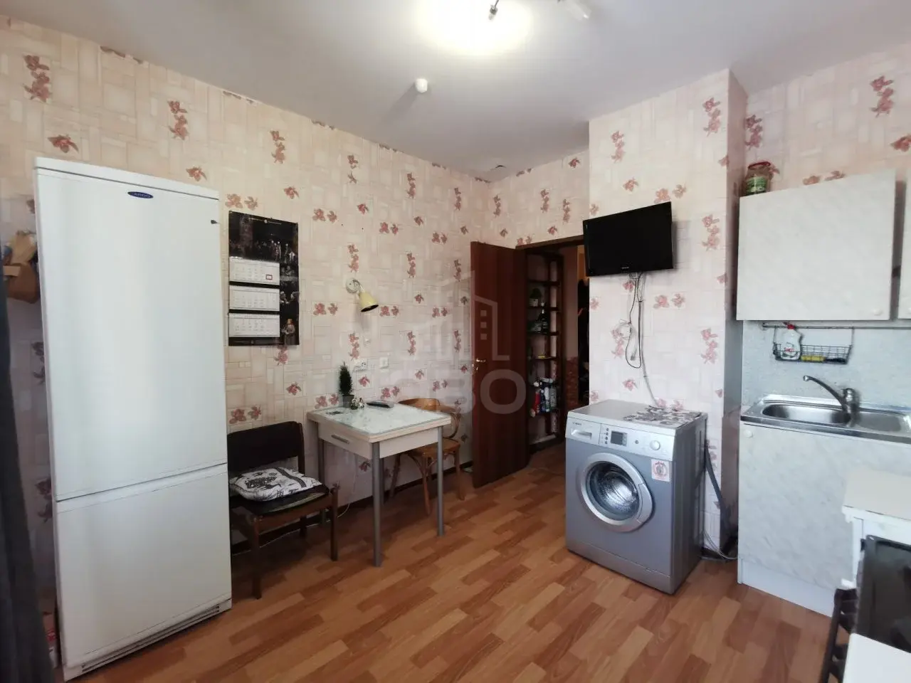 трехкомнатная квартира в Санкт-Петербурге по адресу: Окраинная ул., 9, к Б
