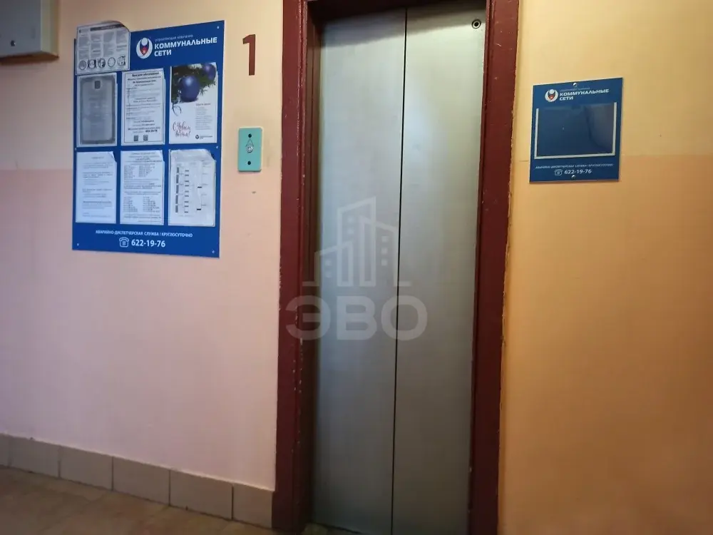 комната в Санкт-Петербурге по адресу: Есенина ул., 8, к 1