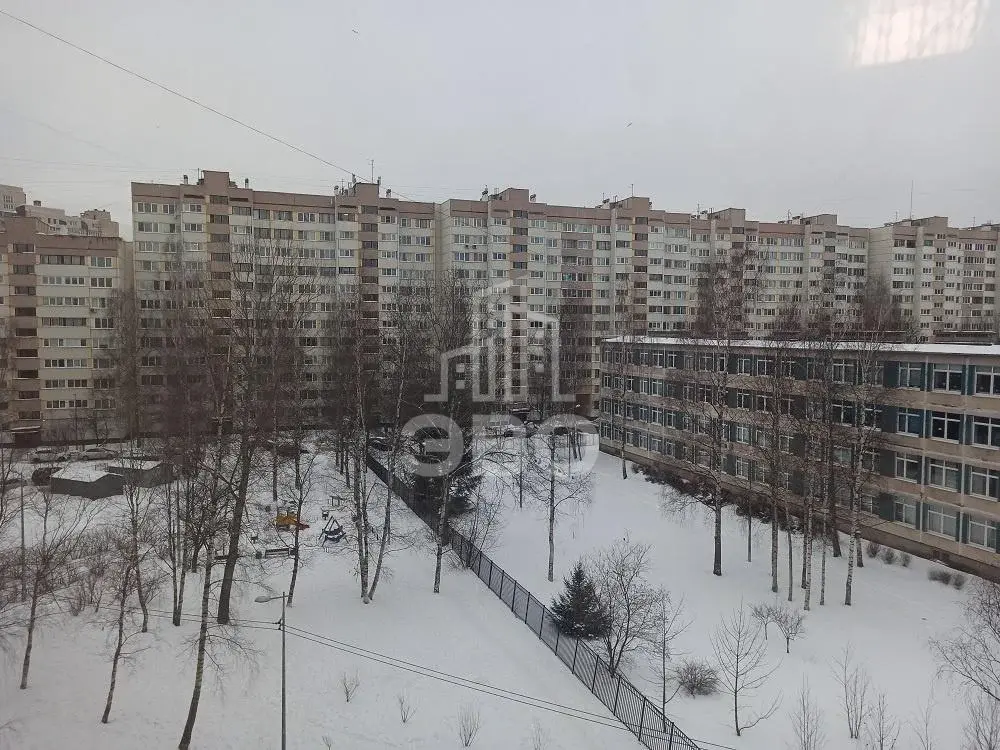 комната в Санкт-Петербурге по адресу: Есенина ул., 8, к 1
