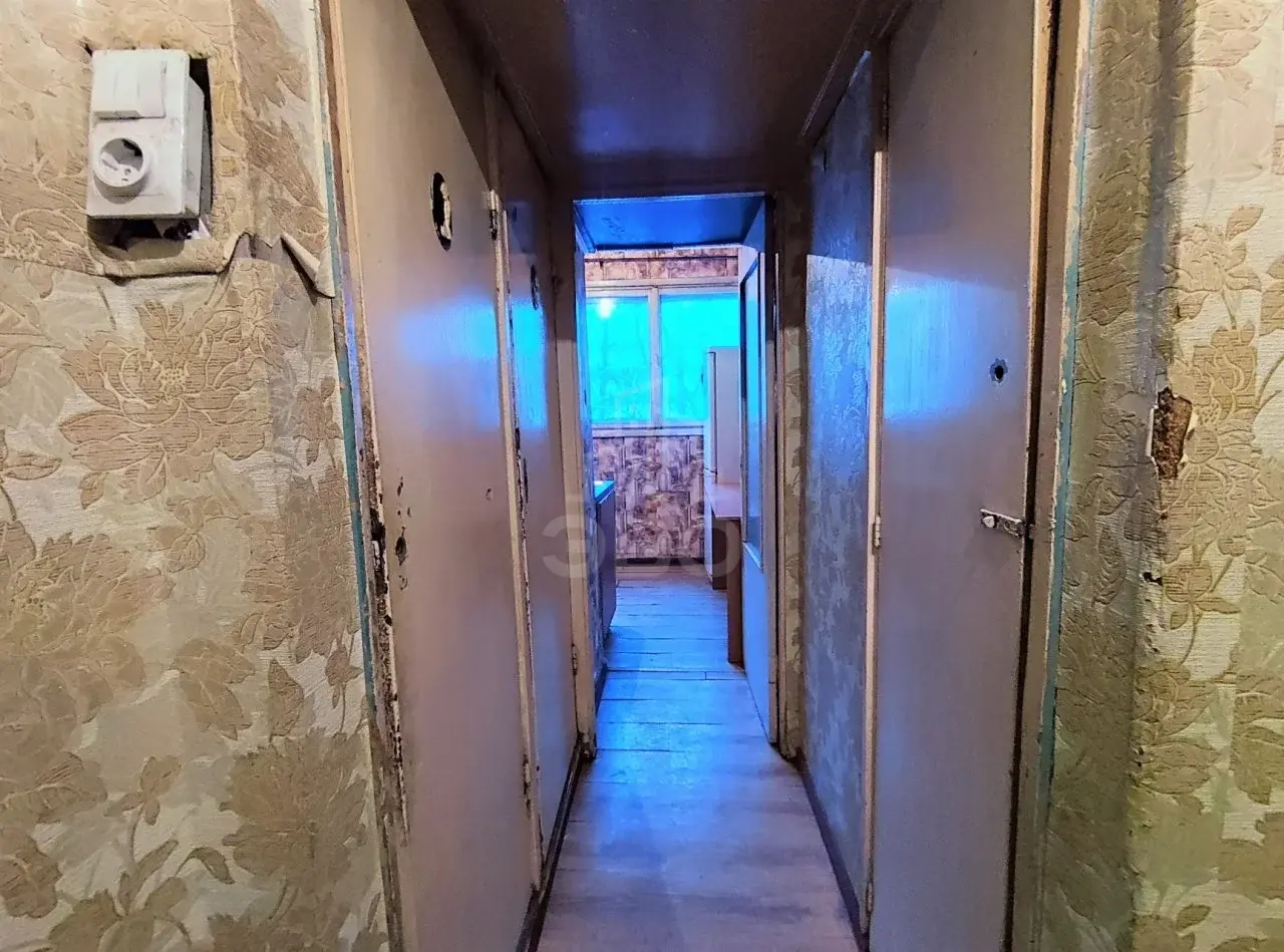 трехкомнатная квартира в Санкт-Петербурге по адресу: Демьяна Бедного ул., 32, к 1, литера А