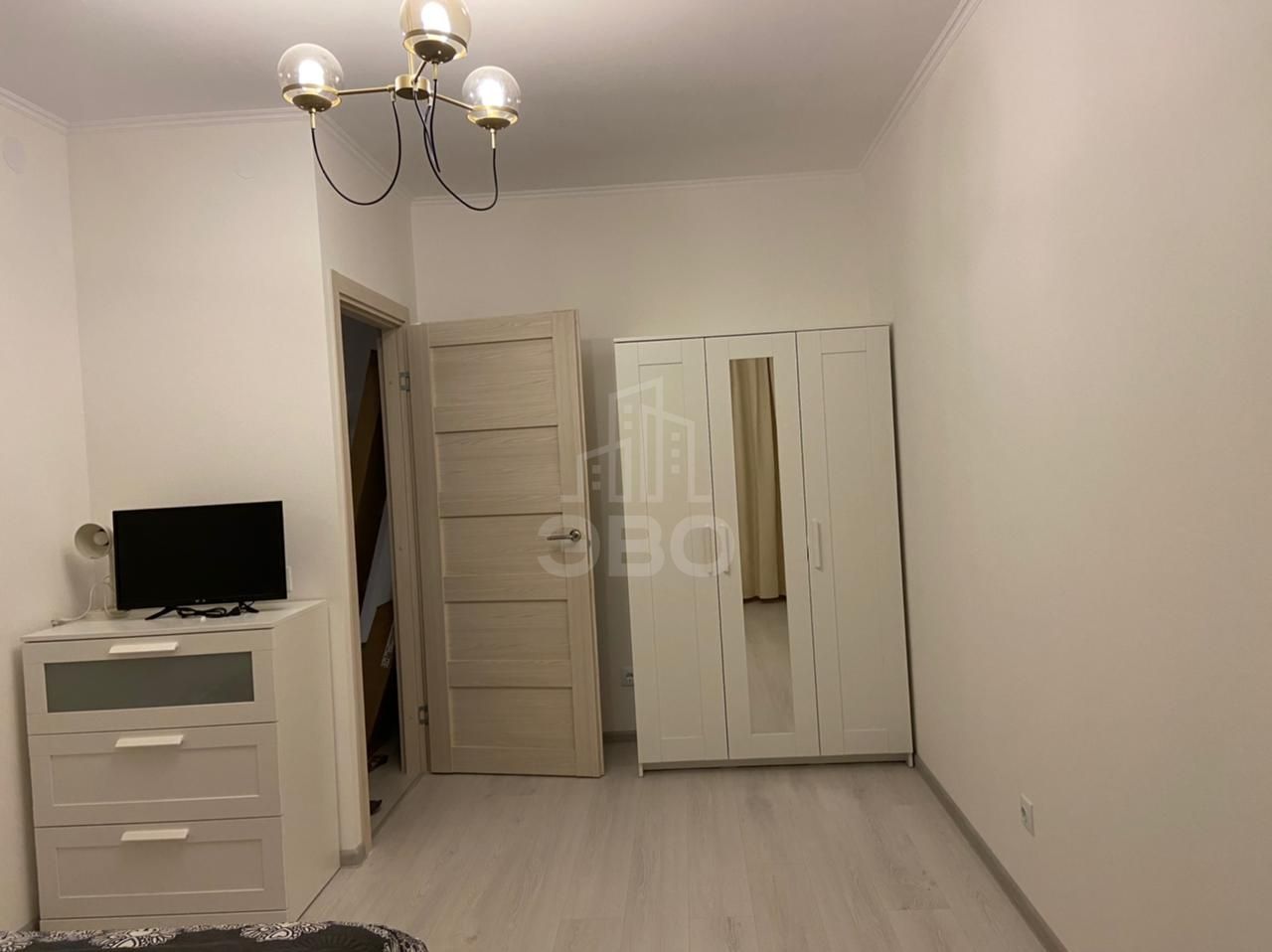 однокомнатная квартира в Санкт-Петербурге по адресу: Генерала Кравченко ул., 3, к 2