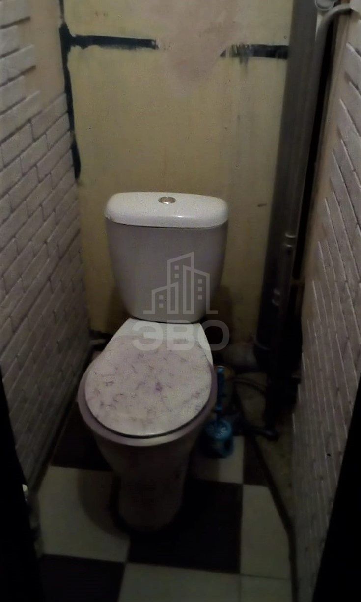 комната в Санкт-Петербурге по адресу: Вавиловых ул., 15, к 3