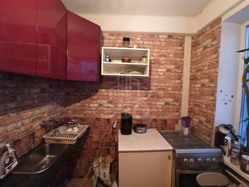 комната в Санкт-Петербурге по адресу: Вавиловых ул., 15, к 3