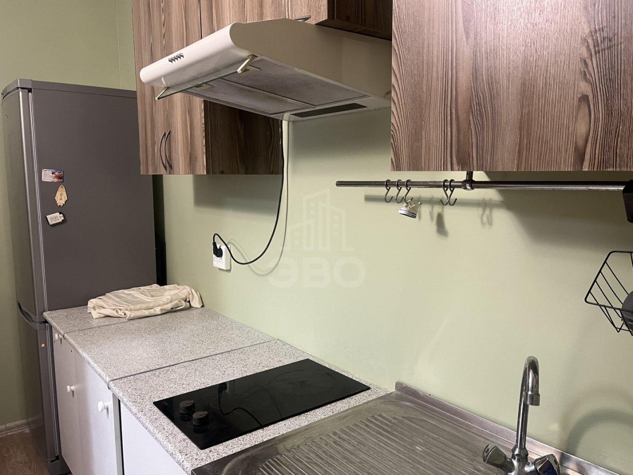 комната в Санкт-Петербурге по адресу: Подвойского ул., 48