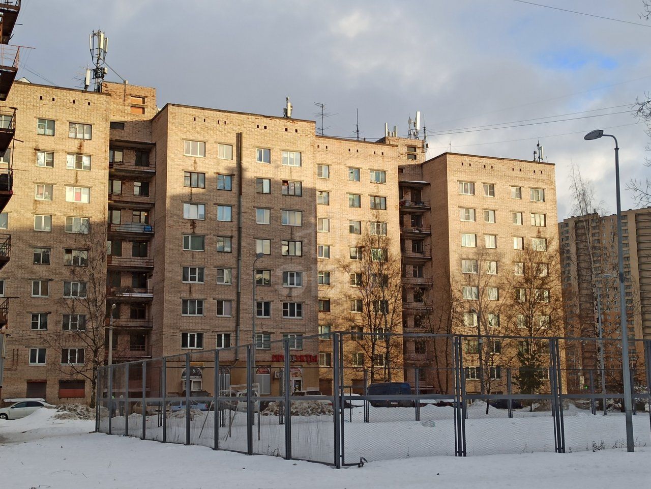 комната в Санкт-Петербург по адресу: Подвойского ул., 48