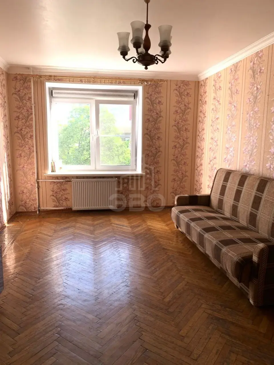 двухкомнатная квартира в Санкт-Петербурге по адресу: Корнеева ул., 6