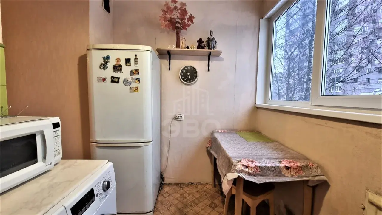 однокомнатная квартира в Санкт-Петербурге по адресу: Есенина ул., 12, к 1
