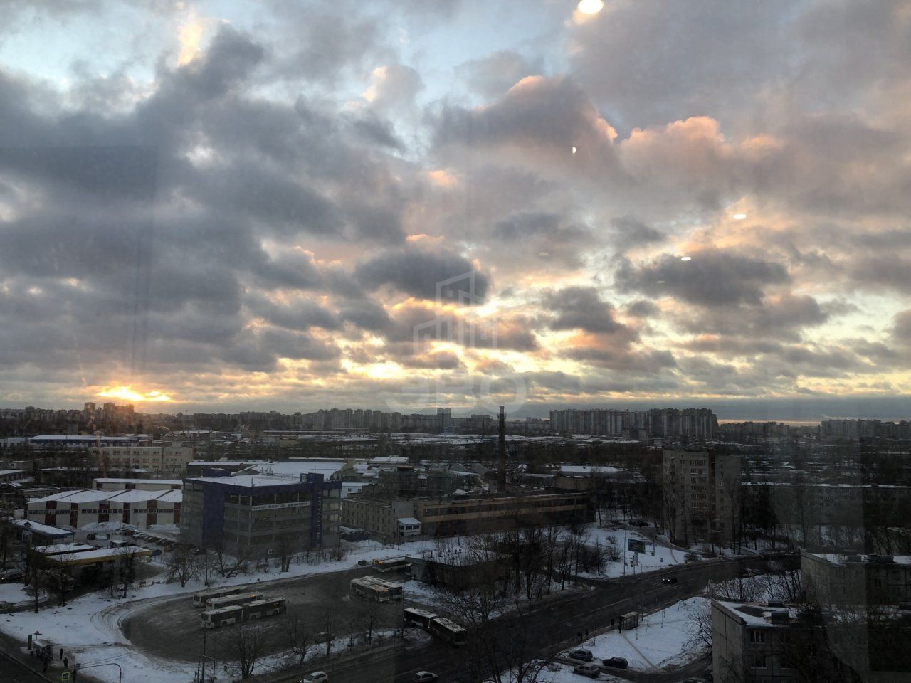 однокомнатная квартира в Санкт-Петербурге по адресу: Александровской Фермы проспект, 8