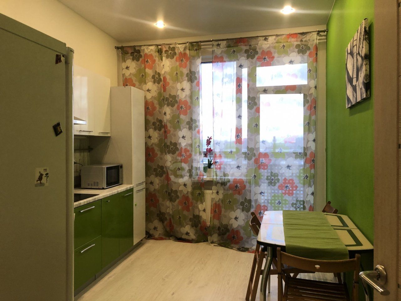 однокомнатная квартира в Санкт-Петербурге по адресу: Александровской Фермы проспект, 8