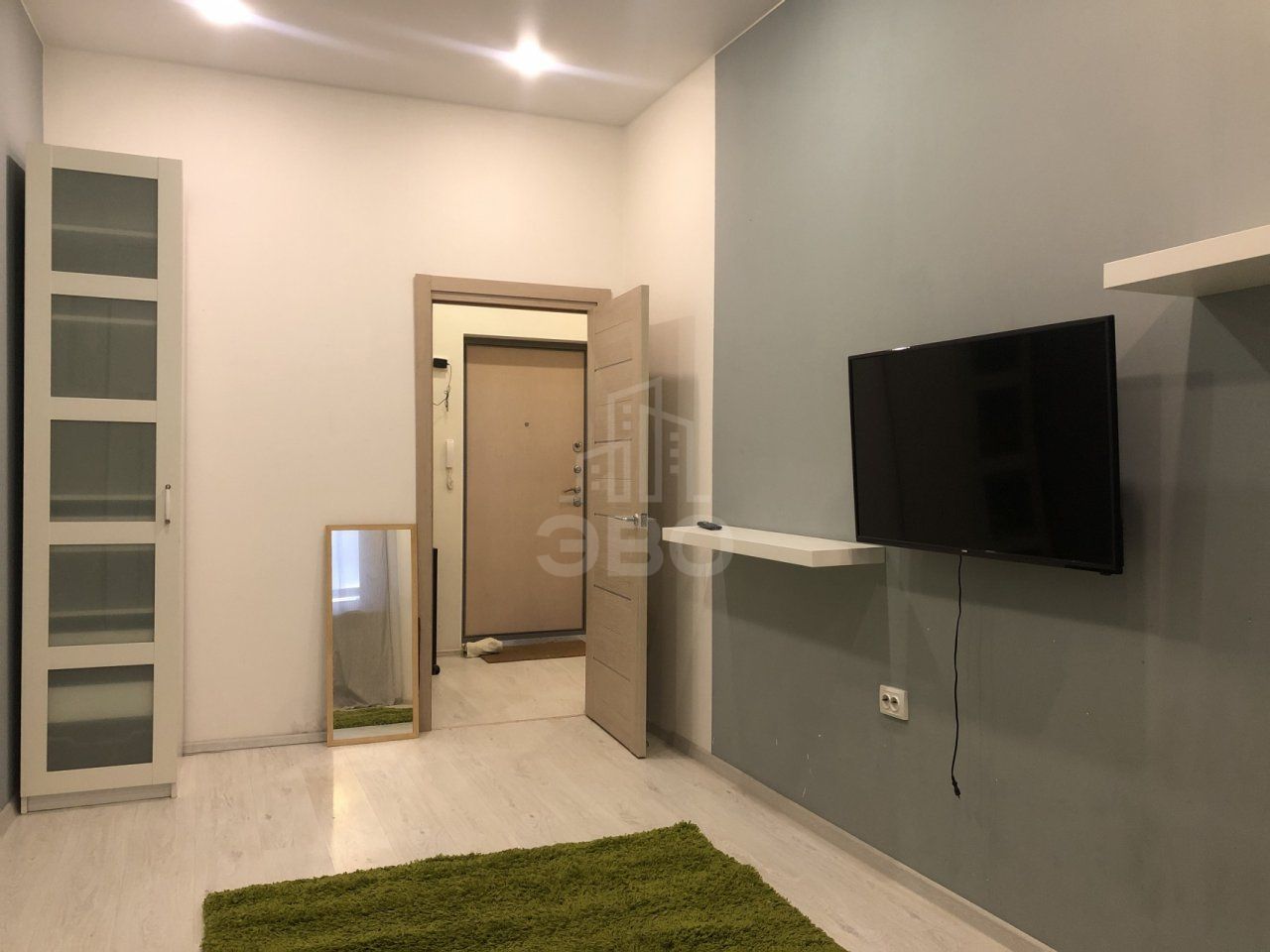 однокомнатная квартира в Санкт-Петербурге по адресу: Александровской Фермы проспект, 8