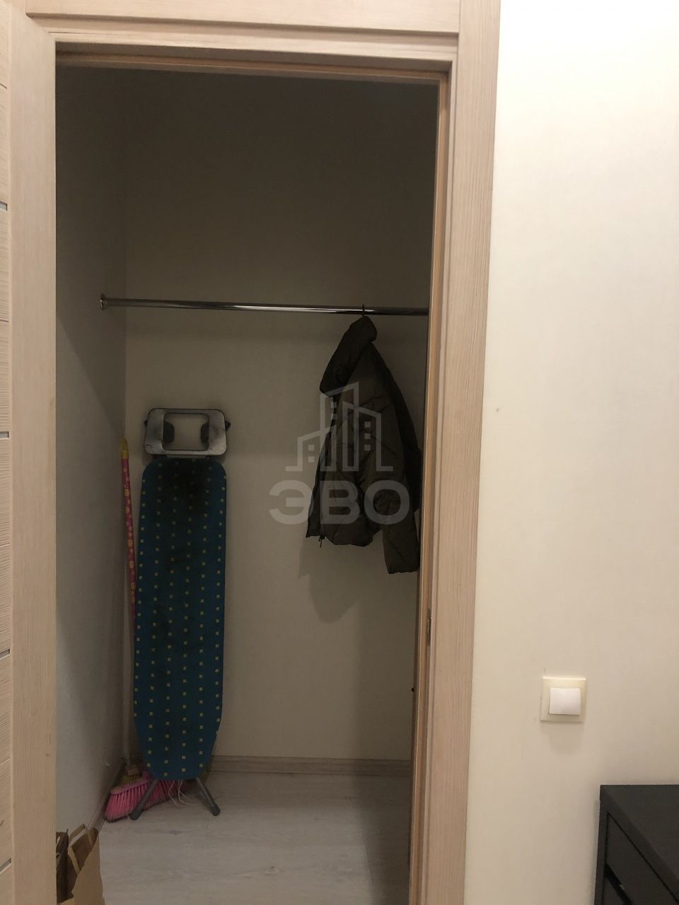 однокомнатная квартира в Санкт-Петербурге по адресу: Александровской Фермы проспект, 8