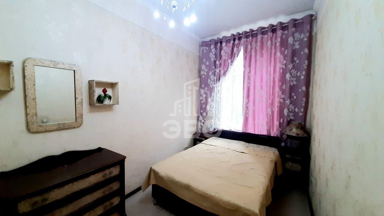 двухкомнатная квартира в Санкт-Петербурге по адресу: Константина Заслонова ул., 28-30