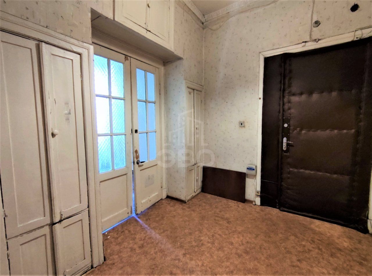 трехкомнатная квартира в Санкт-Петербурге по адресу: Блохина ул., 23