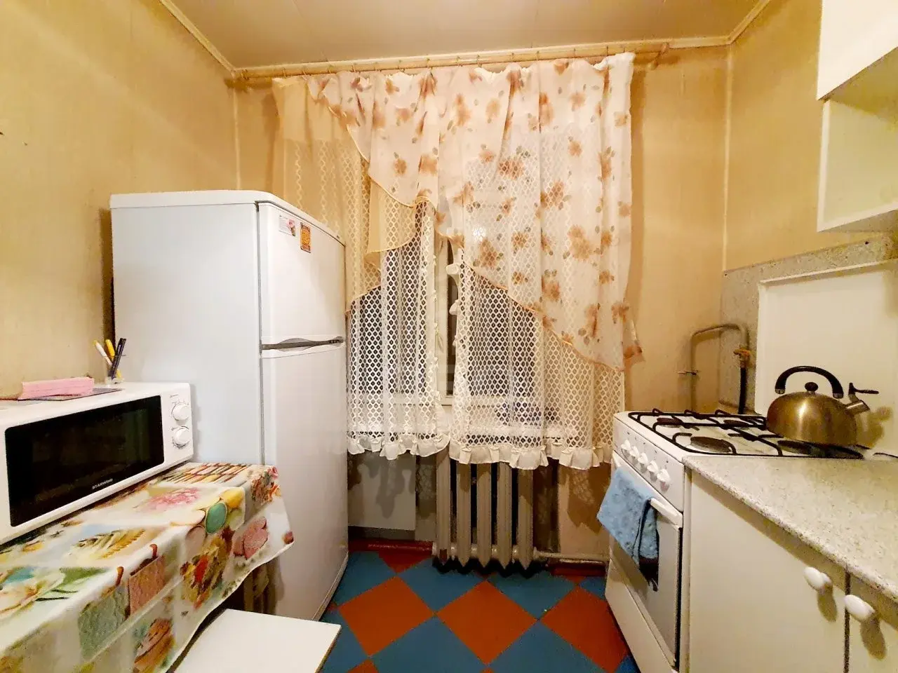 двухкомнатная квартира в Санкт-Петербурге по адресу: Весельная ул., 12