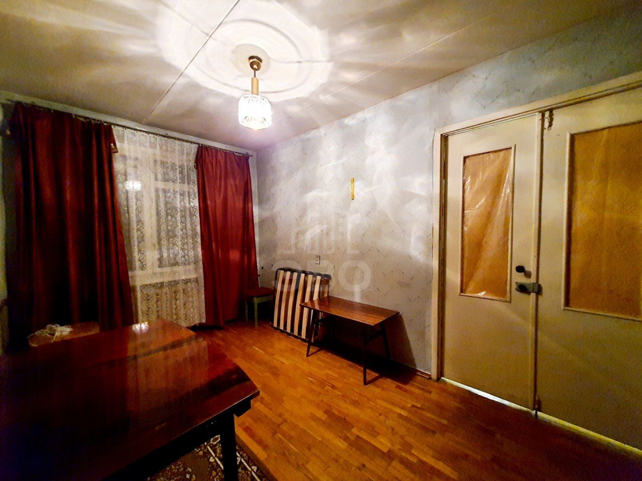 двухкомнатная квартира в Санкт-Петербурге по адресу: Весельная ул., 12