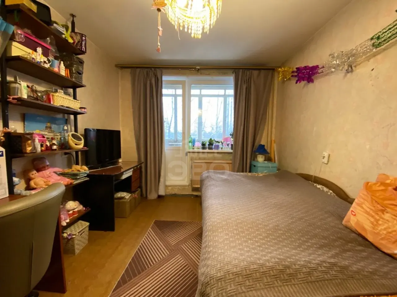 трехкомнатная квартира в Санкт-Петербурге по адресу: Дыбенко ул., 12, к 1, литера Е