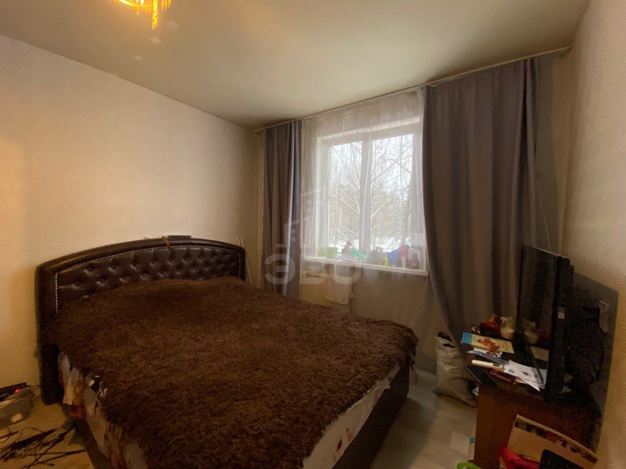 трехкомнатная квартира в Санкт-Петербурге по адресу: Дыбенко ул., 12, к 1, литера Е