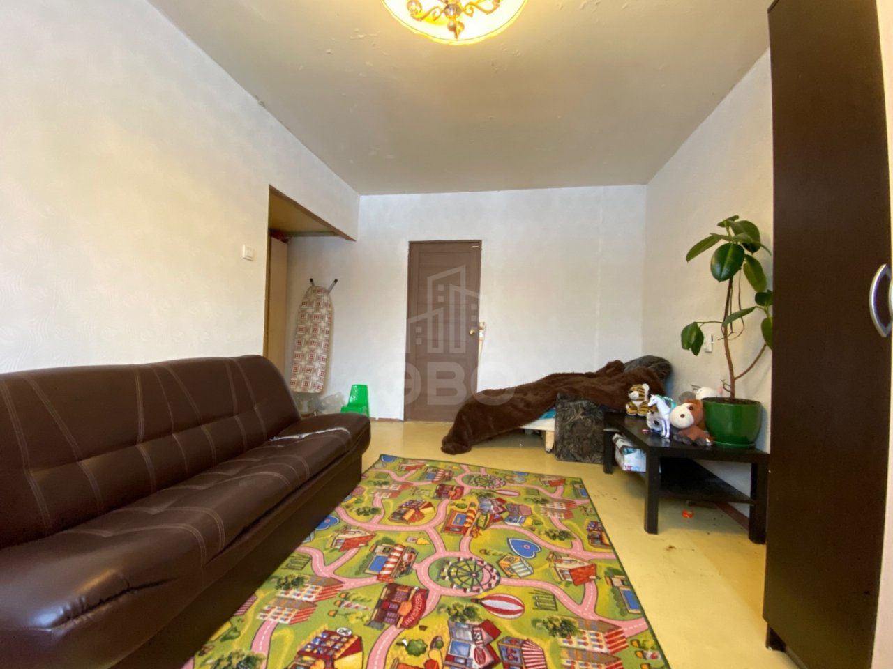 трехкомнатная квартира в Санкт-Петербурге по адресу: Дыбенко ул., 12, к 1, литера Е