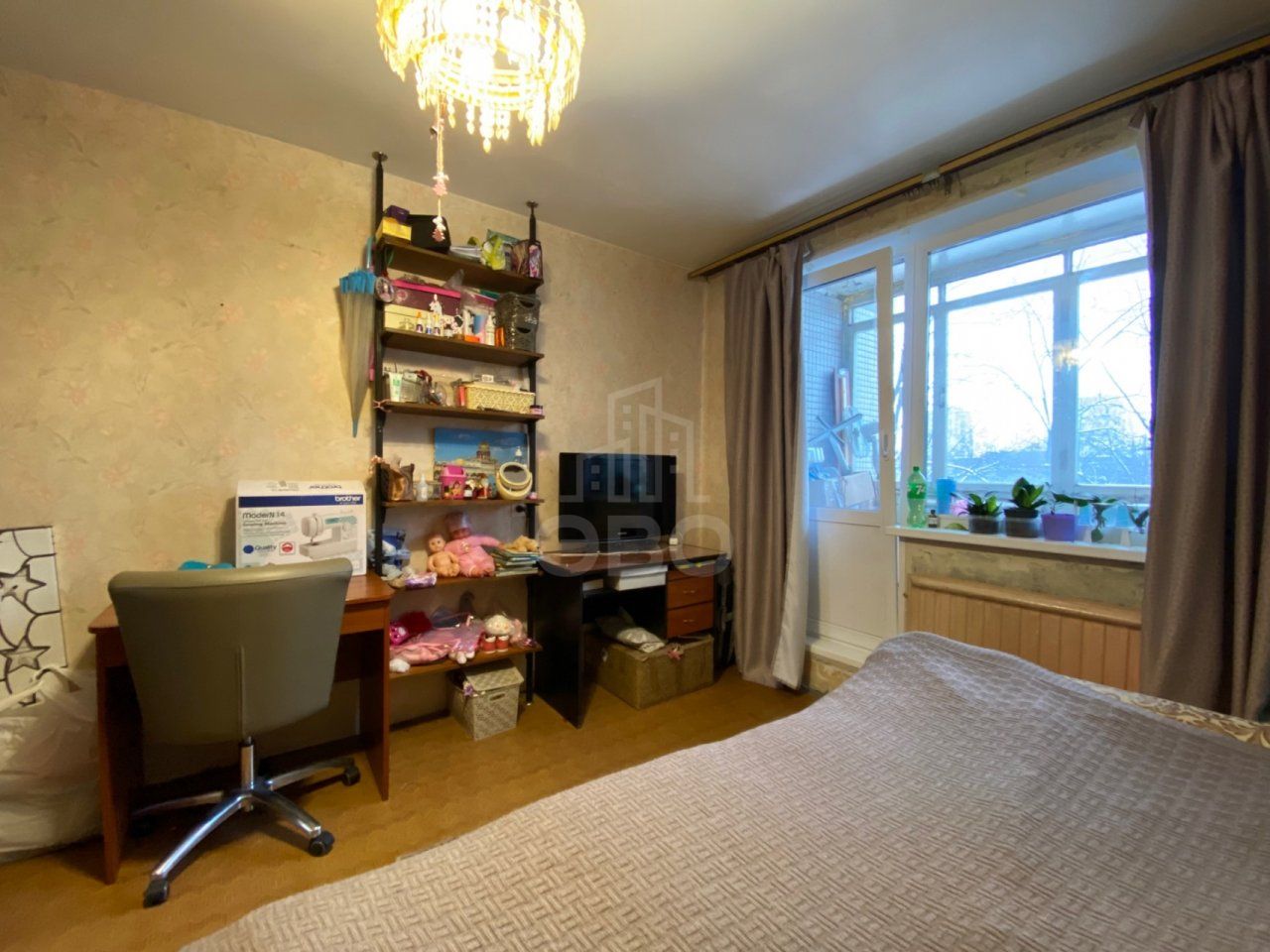 трехкомнатная квартира в Санкт-Петербурге по адресу: Дыбенко ул., 12, к 1, литера Е