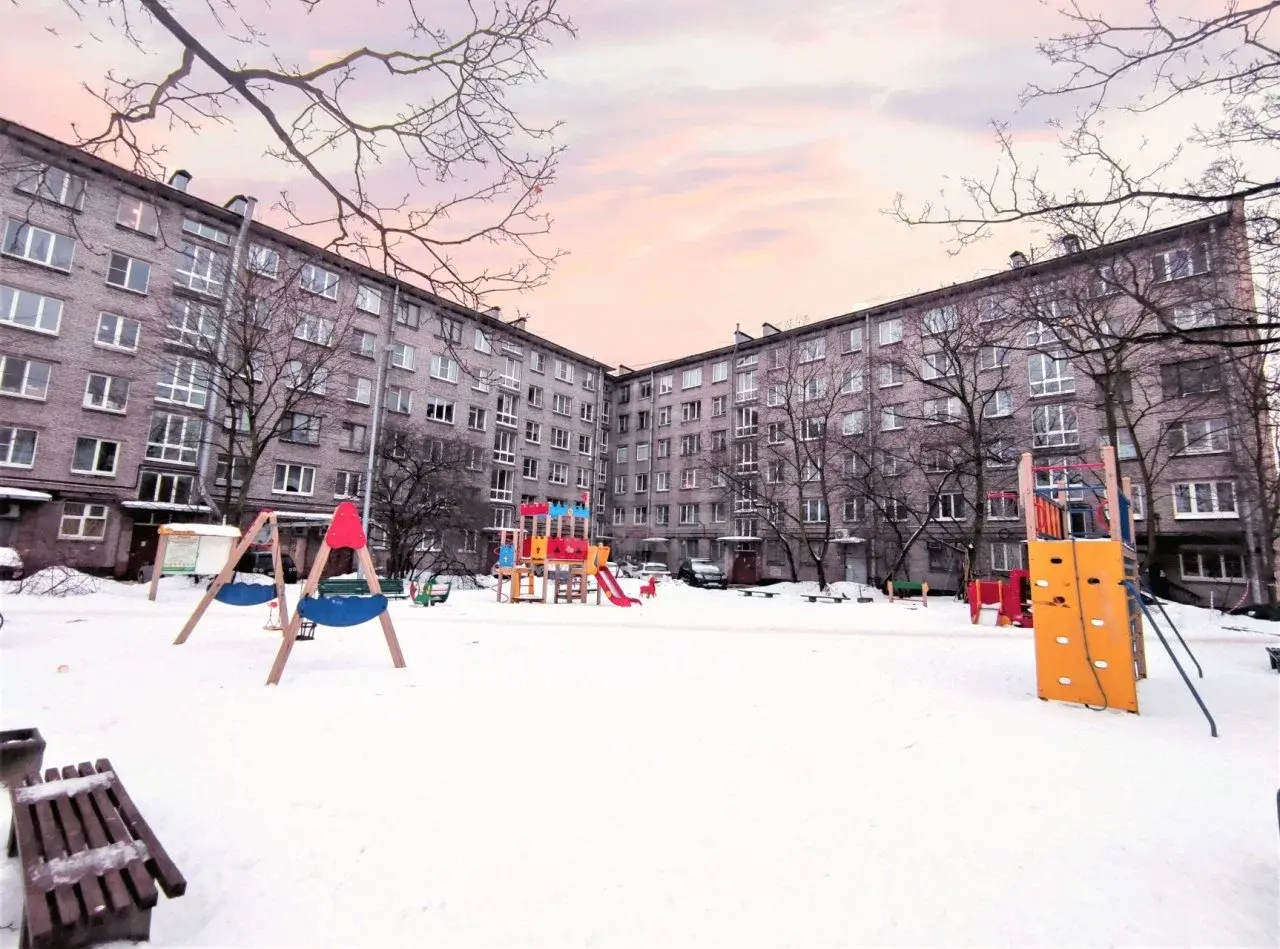 трехкомнатная квартира в Санкт-Петербурге по адресу: Балтийская ул., 2, к 14, литера А
