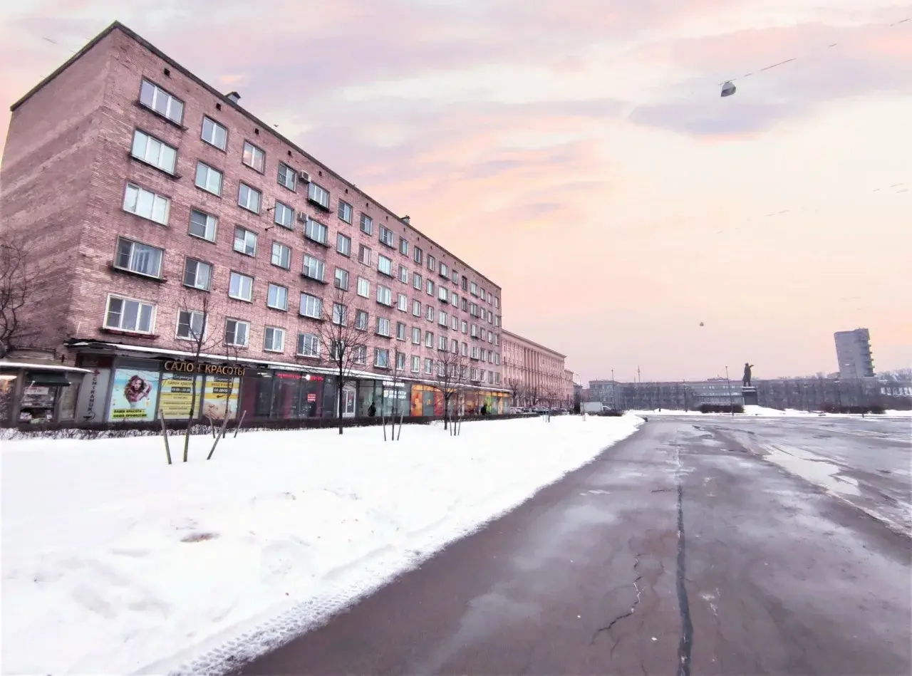 трехкомнатная квартира в Санкт-Петербурге по адресу: Балтийская ул., 2, к 14, литера А