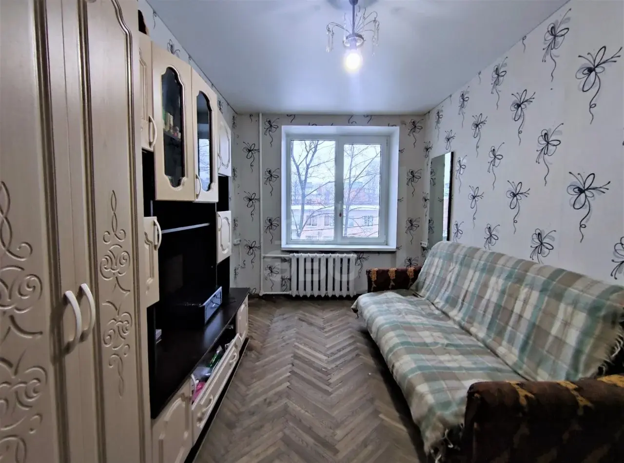трехкомнатная квартира в Санкт-Петербурге по адресу: Балтийская ул., 2, к 14, литера А