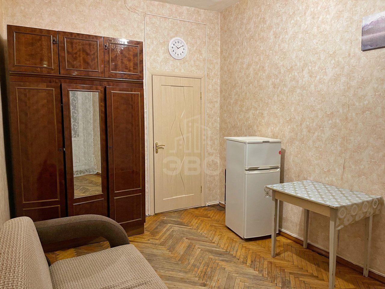 комната в Санкт-Петербурге по адресу: Заозерная ул., 3