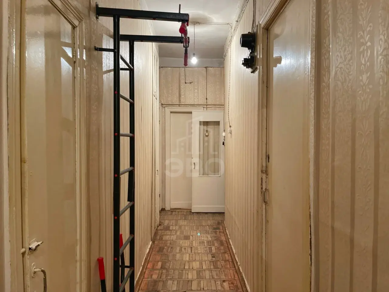 комната в Санкт-Петербурге по адресу: Заозёрная ул., 3