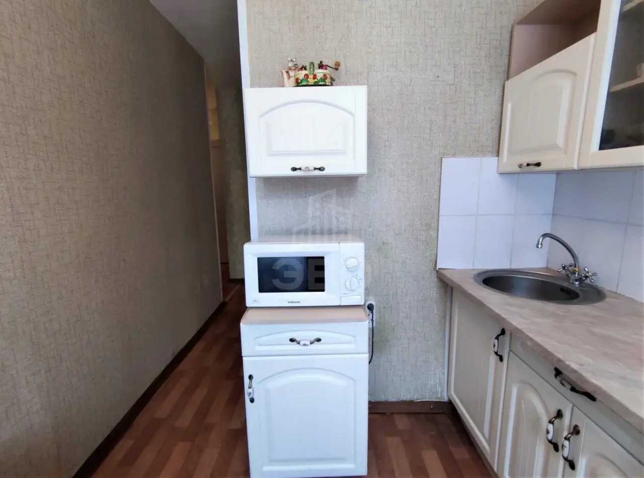 трехкомнатная квартира в Санкт-Петербурге по адресу: Кузнецовская ул., 24, литера А
