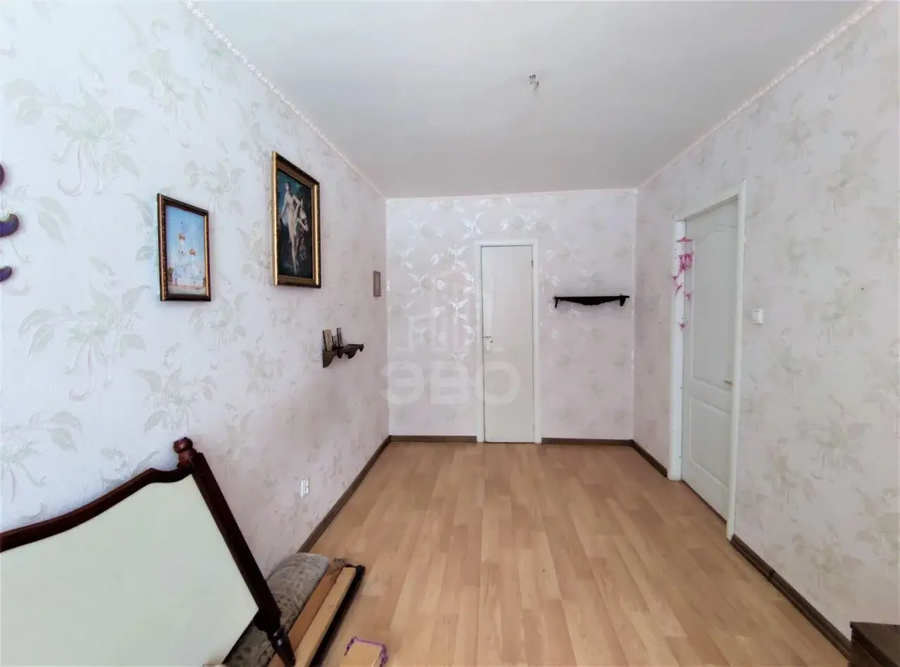 трехкомнатная квартира в Санкт-Петербурге по адресу: Кузнецовская ул., 24, литера А