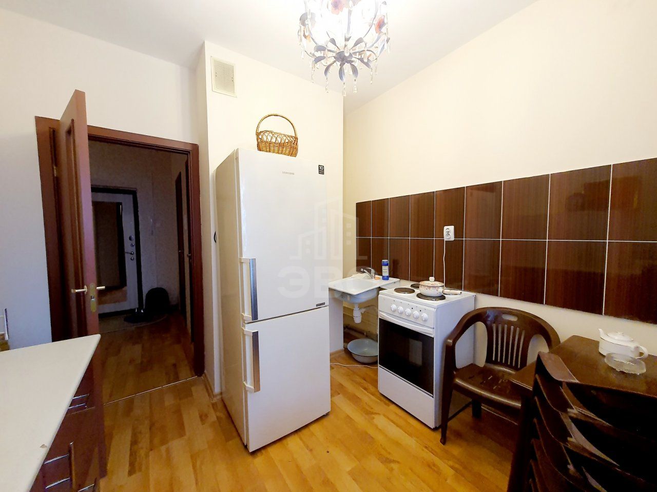 двухкомнатная квартира в Санкт-Петербурге по адресу: Петергофское ш., 84, к 6