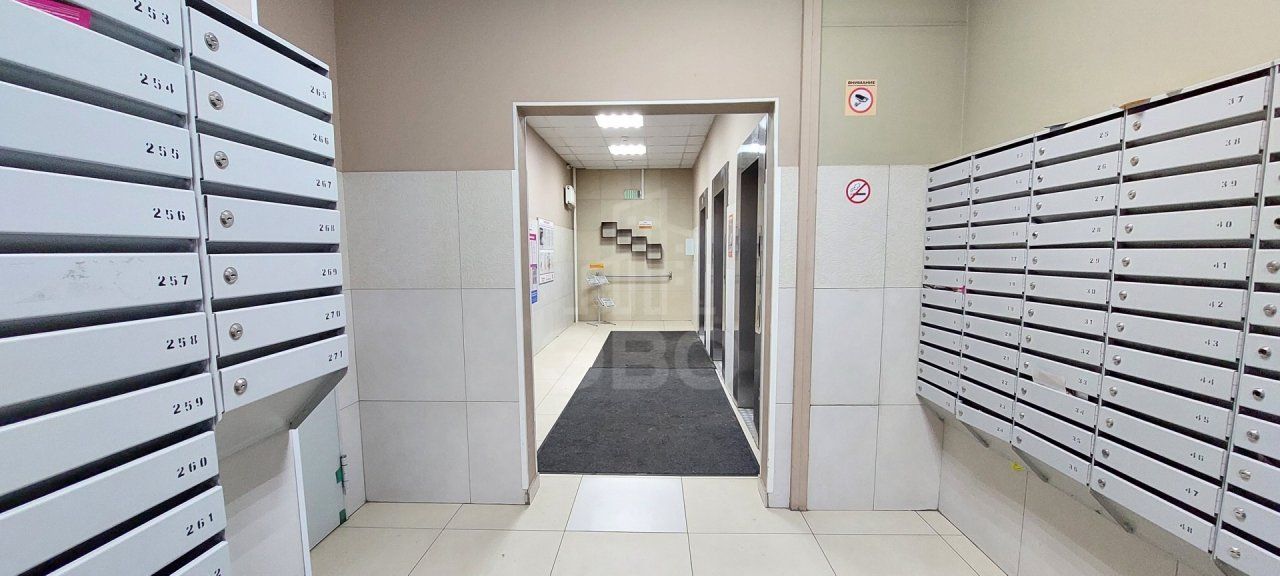 однокомнатная квартира в Санкт-Петербурге по адресу: Лабораторный проспект, 20, к 3