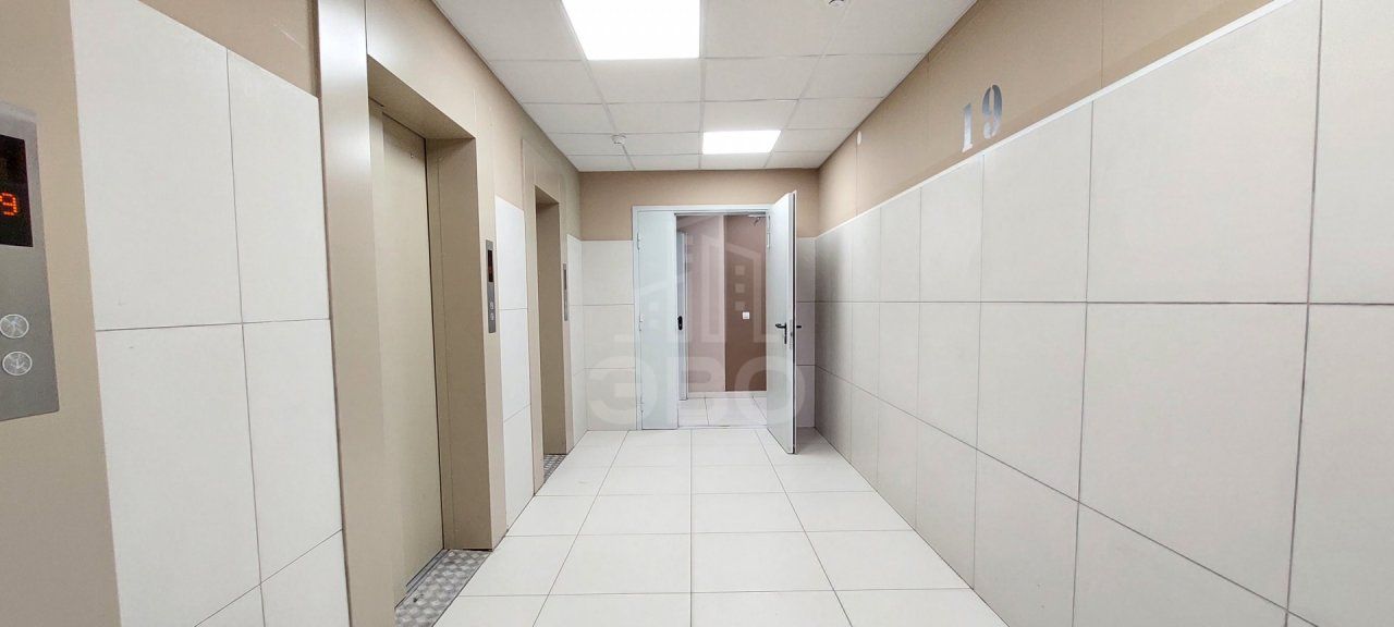 однокомнатная квартира в Санкт-Петербурге по адресу: Лабораторный проспект, 20, к 3