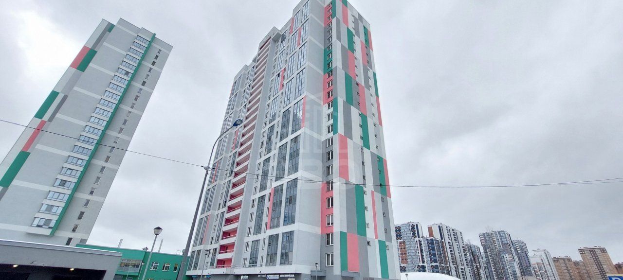 однокомнатная квартира в Санкт-Петербурге по адресу: Лабораторный проспект, 20, к 3