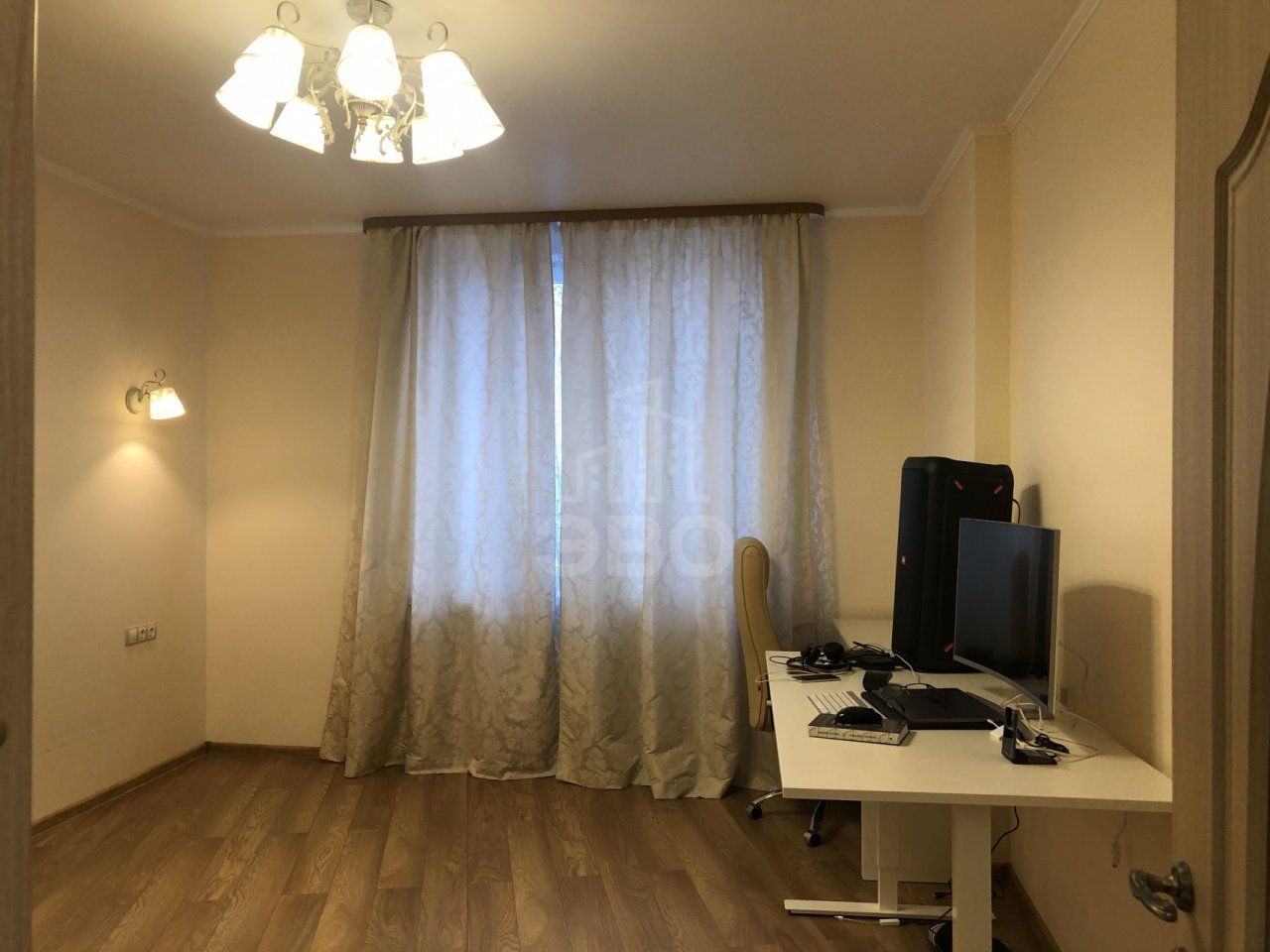 однокомнатная квартира в Санкт-Петербурге по адресу: Русановская ул., 15, к 1