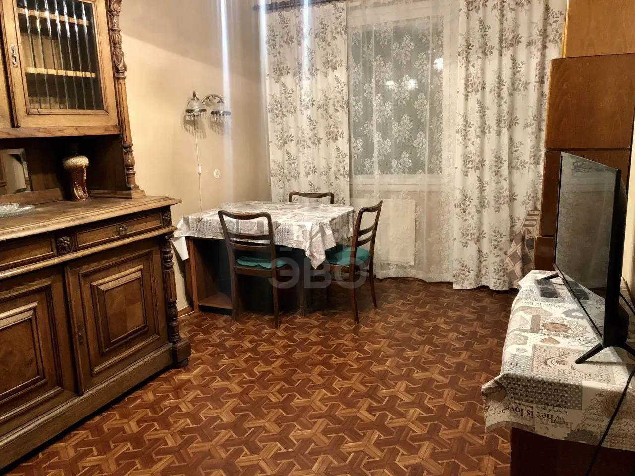 двухкомнатная квартира в Санкт-Петербурге по адресу: Симонова ул., 12/9