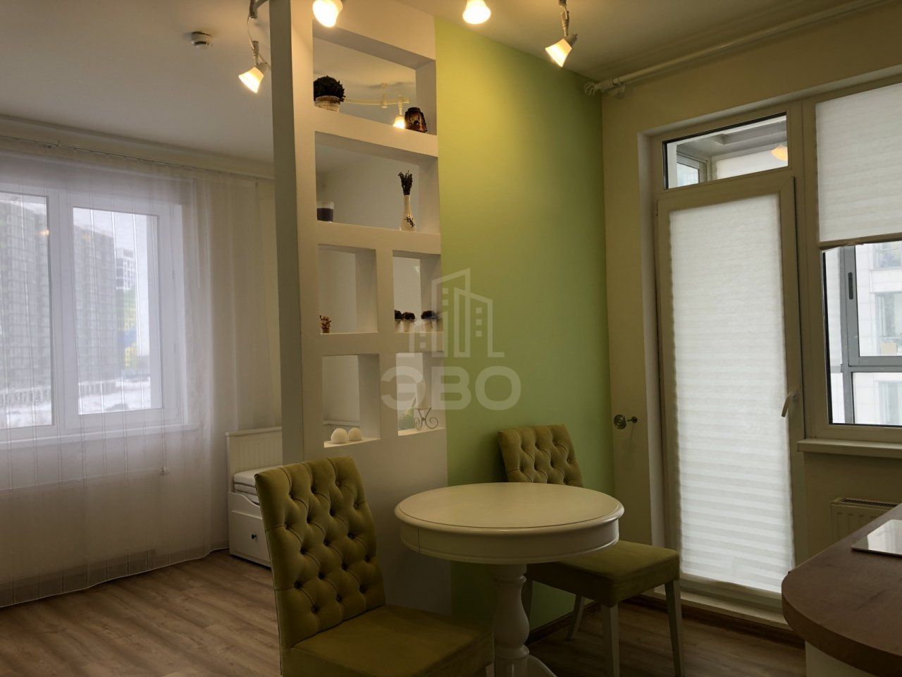 однокомнатная квартира в Санкт-Петербурге по адресу: Среднерогатская ул., 12, к 1