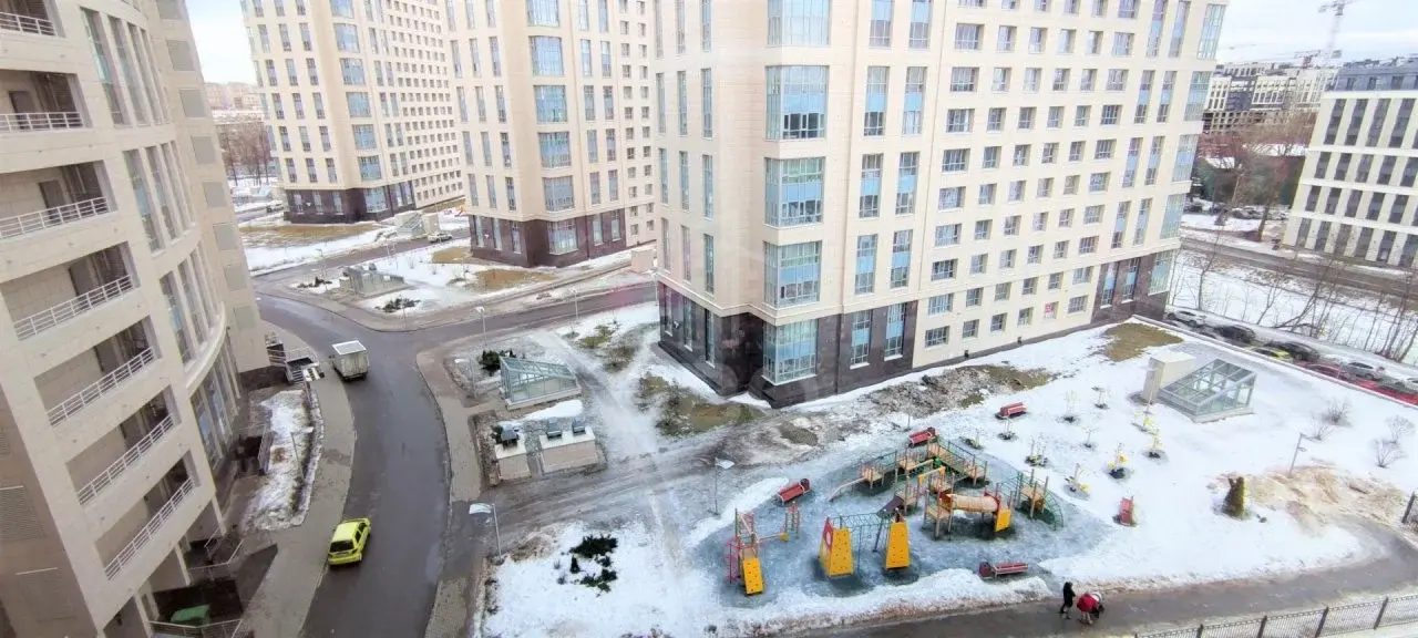 трехкомнатная квартира в Санкт-Петербурге по адресу: Ушаковская наб., 3, к 2, литера А