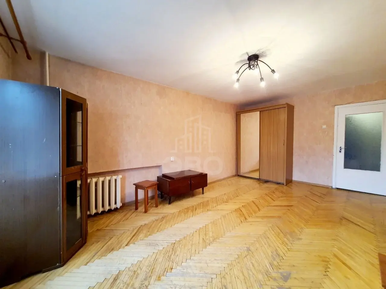 однокомнатная квартира в Санкт-Петербурге по адресу: Десантников ул., 34