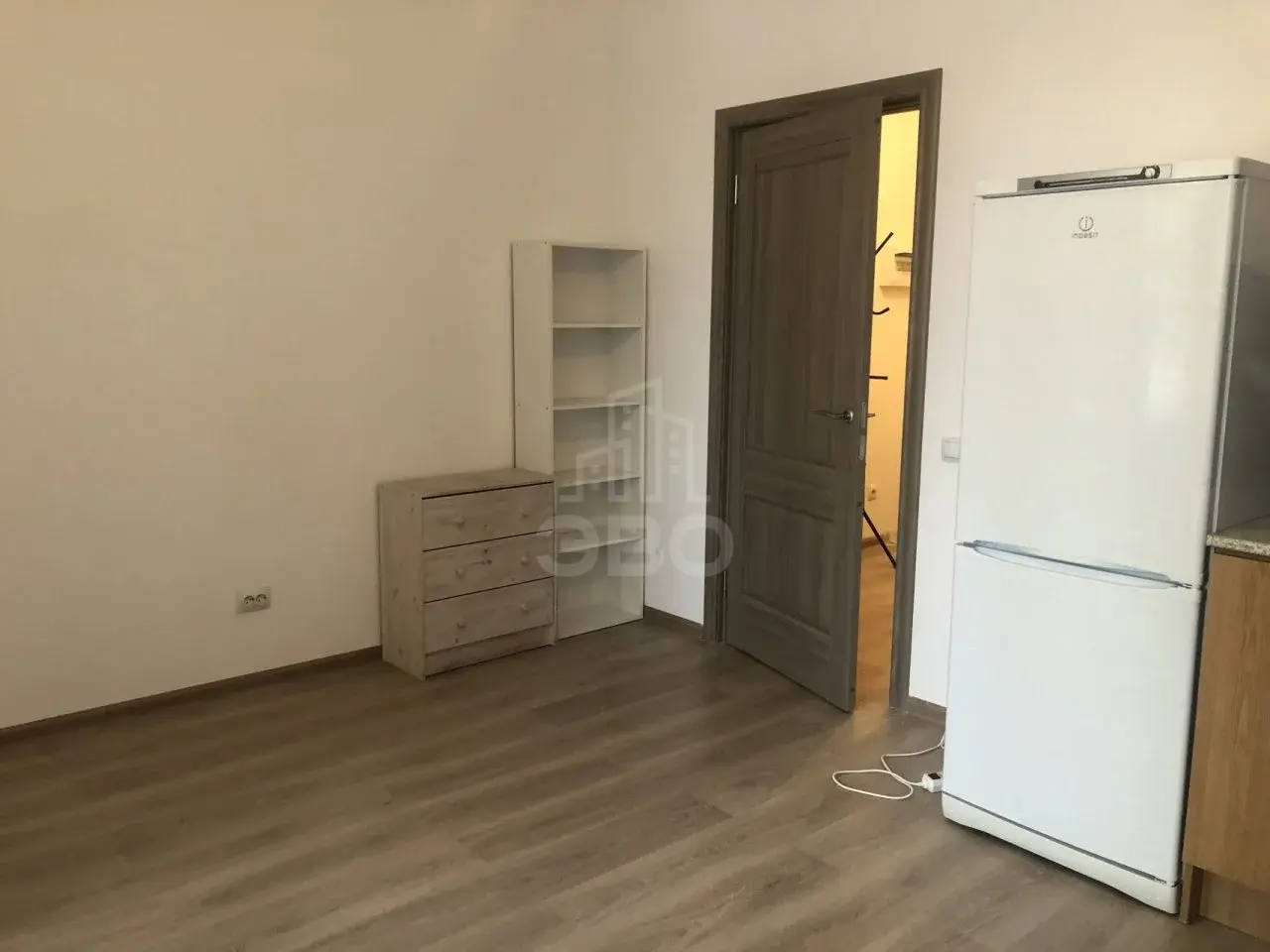 однокомнатная квартира в Санкт-Петербурге по адресу: Среднерогатская ул., 13, к 1