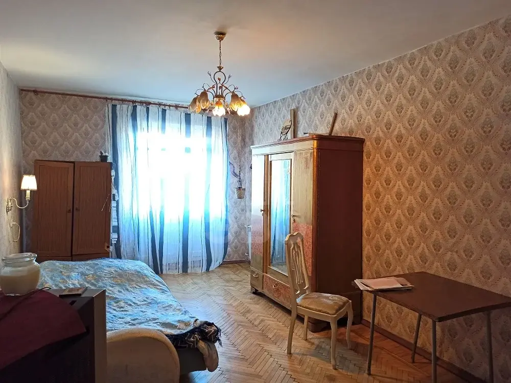 комната в Санкт-Петербурге по адресу: Курляндская ул., 16-18