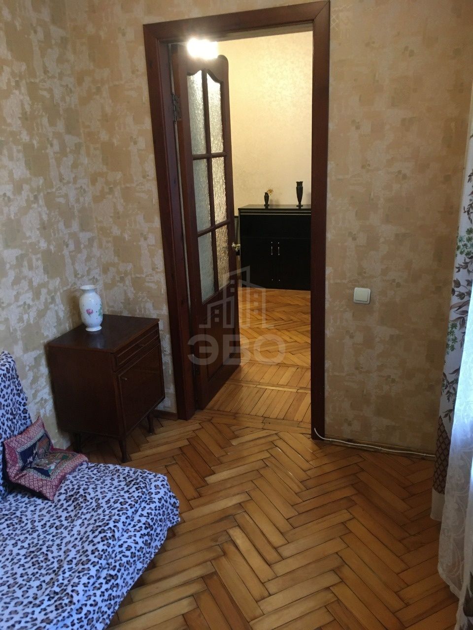 многокомнатная квартира в Санкт-Петербурге по адресу: Новгородская ул., 25