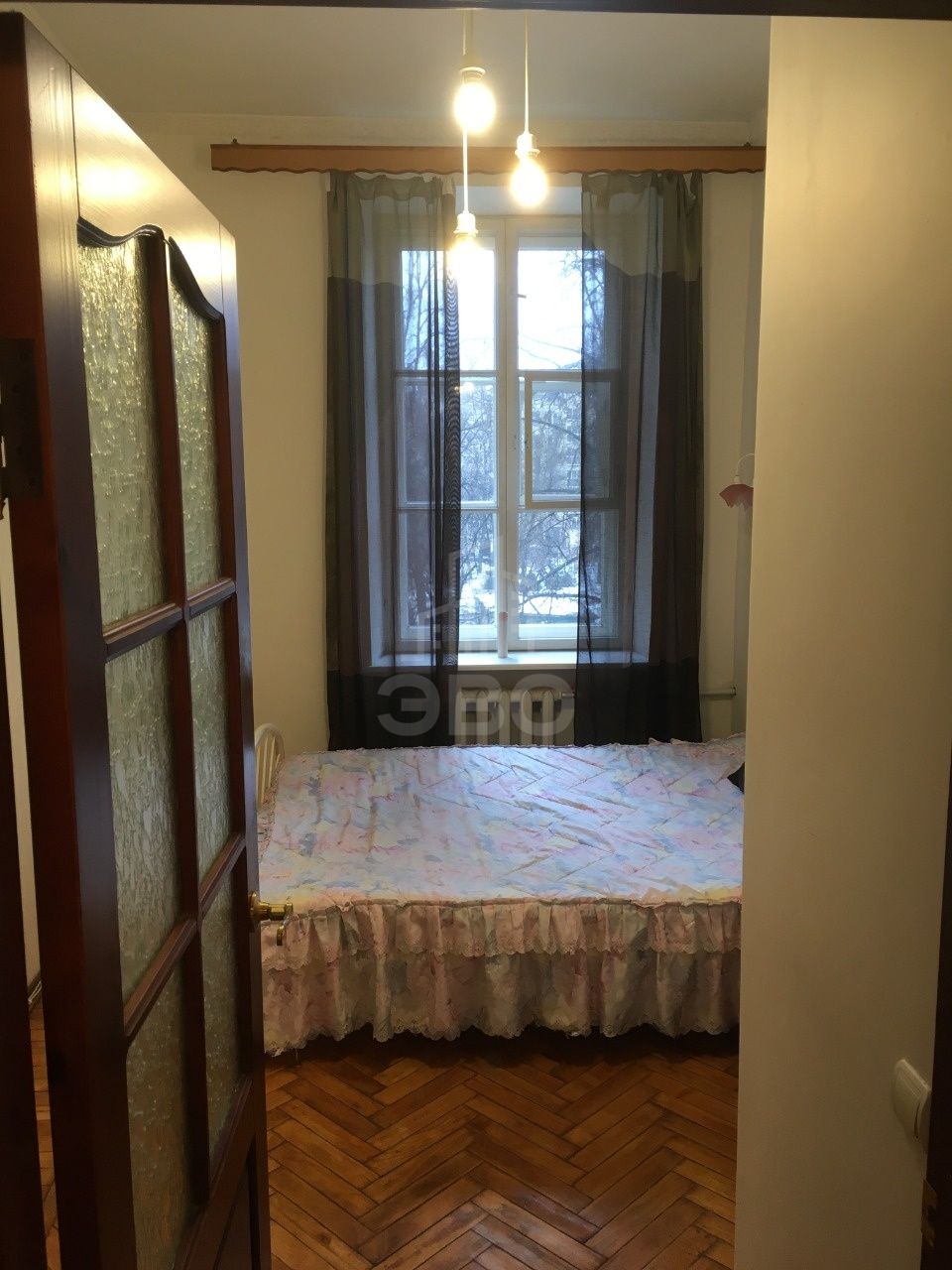 многокомнатная квартира в Санкт-Петербурге по адресу: Новгородская ул., 25