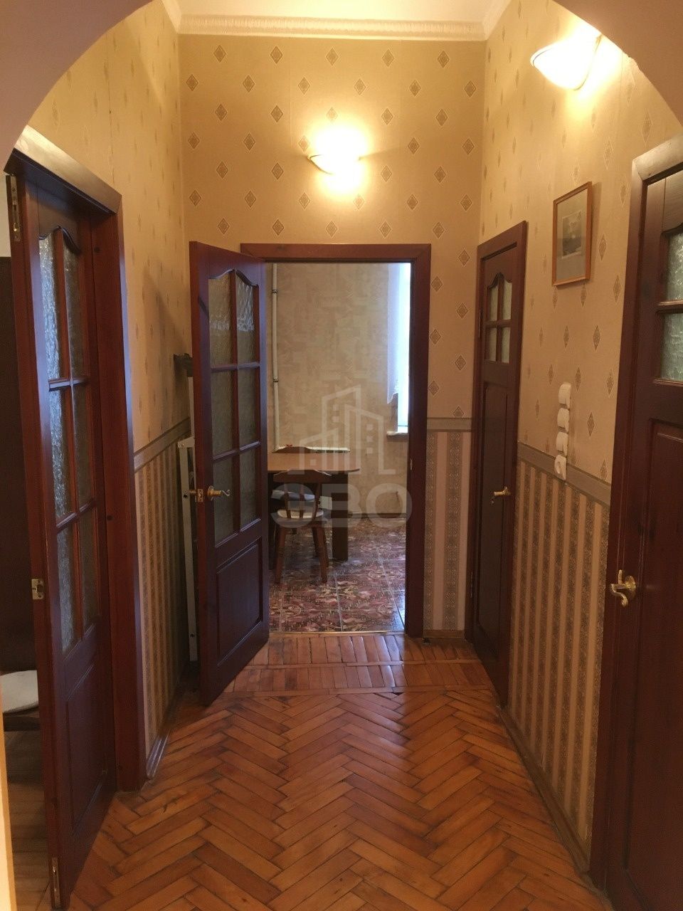 многокомнатная квартира в Санкт-Петербурге по адресу: Новгородская ул., 25